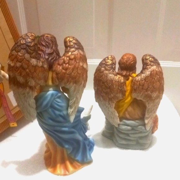 Vintage Porcelain Angel Set still in box - Picture 5 of 8